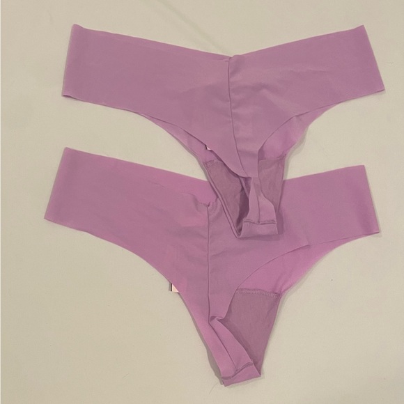 NEW WITH TAGS VICTORIA’S SECRET 2 Pk SIZE S PURPLE LOVE VS THONGS/STRING - Picture 2 of 6